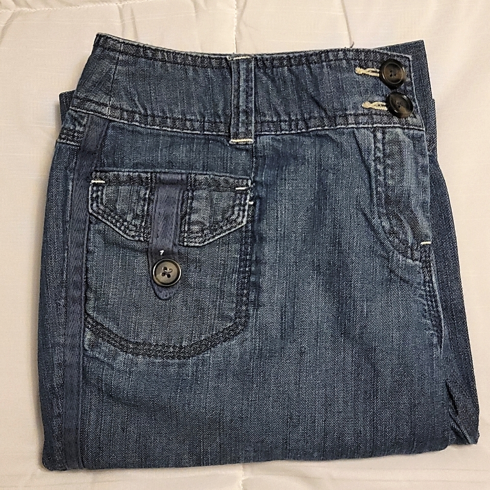 NY&Co Jean 3/4 Length Dress Pants